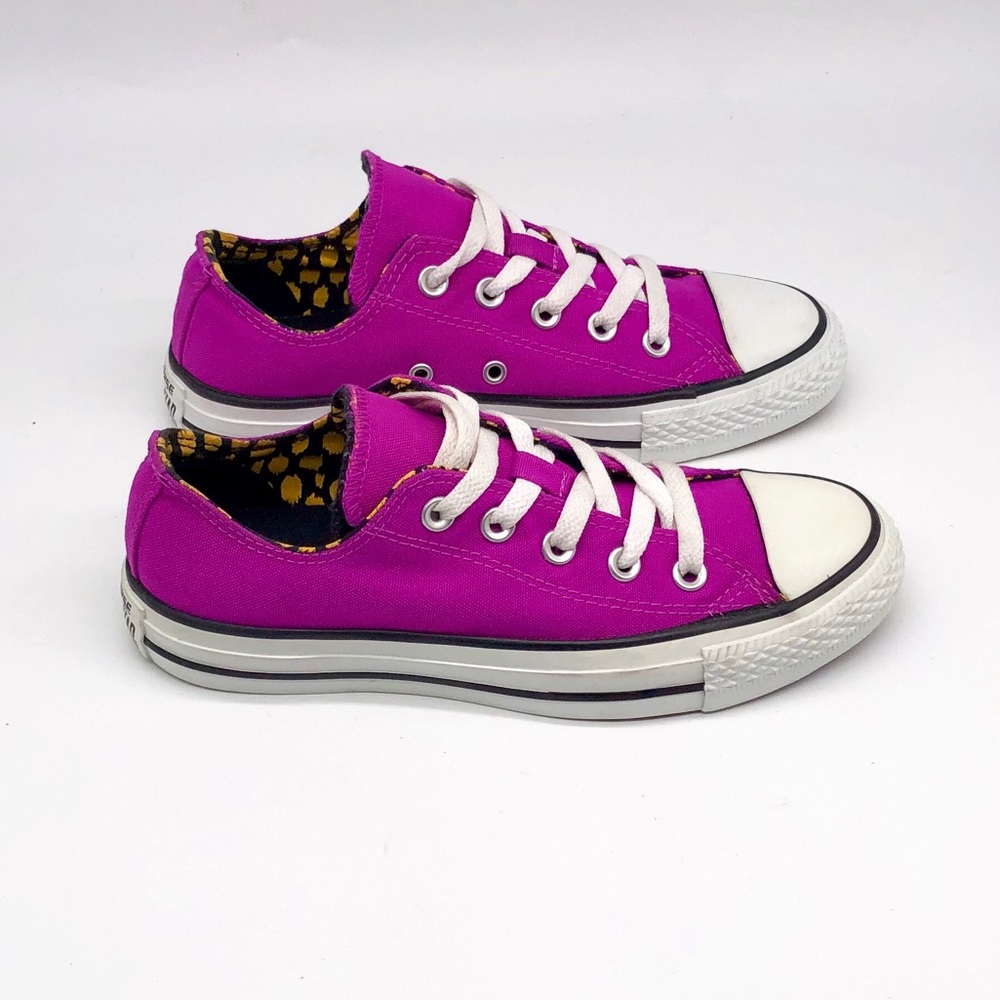 Converse Chuck Taylor Low Top Purple Sneakers - Picture 4 of 8